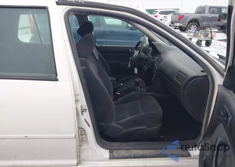 2003 Volkswagen Golf Gls Tdi z USA, uszkodzony, nr VIN 9BWGP61J834008399